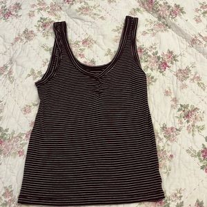American eagle tank 4$